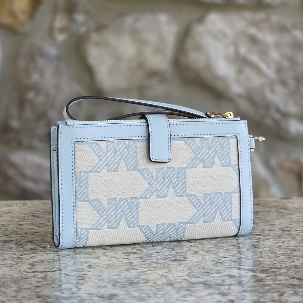 Michael Kors Jet Set Logo Double Zip Blue Wristlet - Picture 2 of 6